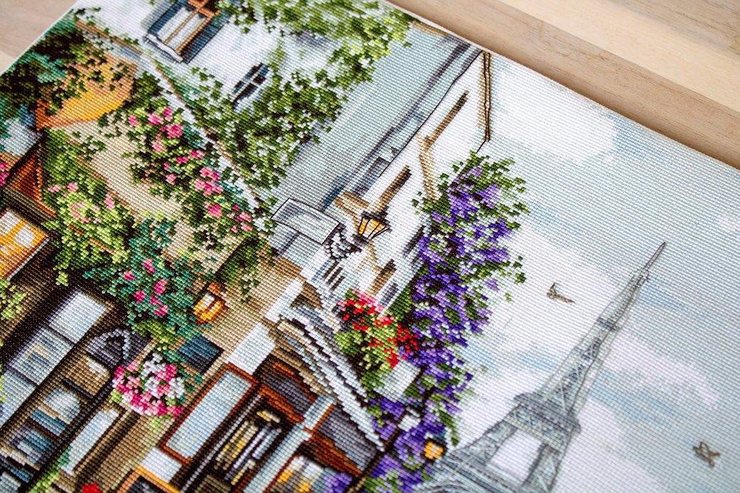 Paris in Flowers B2365L Counted Cross-Stitch Kit